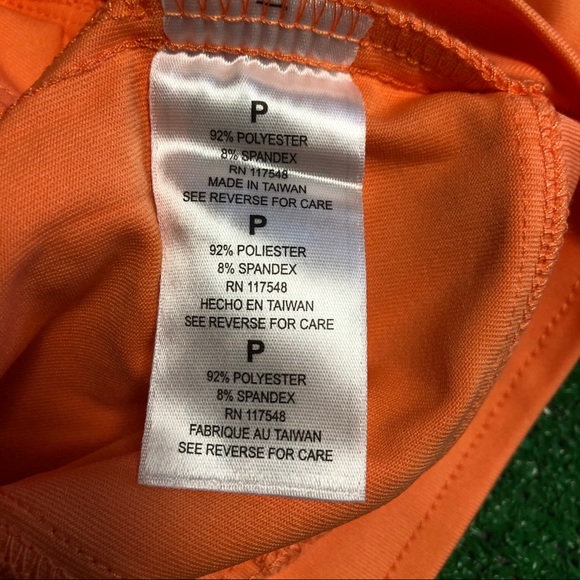 NWT Ferreira activewear workout exercise tennis jacket, full zip, snap sleeves - Picture 7 of 16